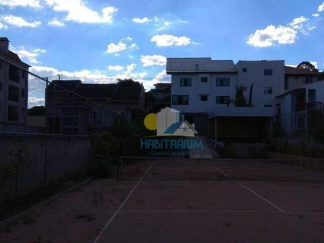 Casa com terreno de 1012 m2 350m2 const. 03 pavimentos em Curitibano santo inácio