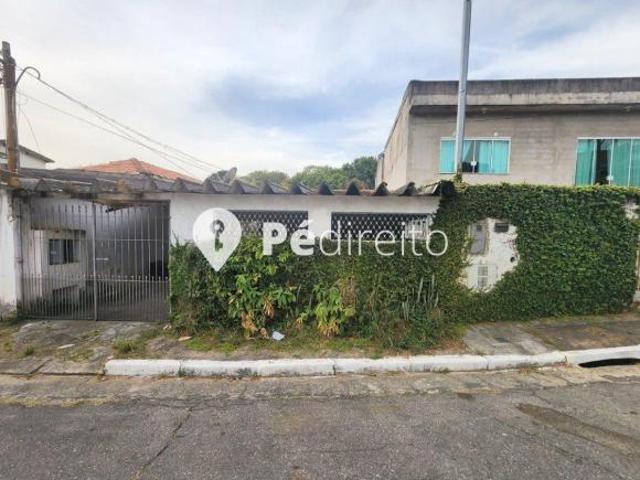 Casa com terreno de 200m² no Jardim Têxtil