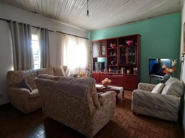 Casa com terreno de 442 mts no Jardim Chapadão 2 dormitórios