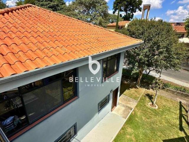 CASA COM TERRENO VALORIZADO EM CURITIBA – OPORTUNI