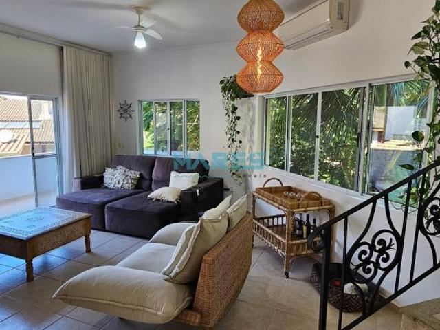 Casa com Vista Mar em São Sebastião