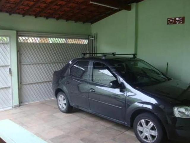 CASA COM ACABAMENTO DE PRIMEIRA