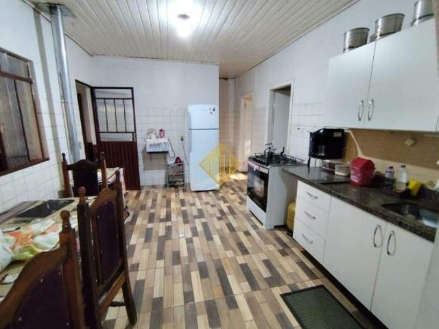 CASA COM AMPLA SOBRA DE TERRENO, PRÓXIMO ATACADÃO, SUPERMERCADO, TOLEDO PR