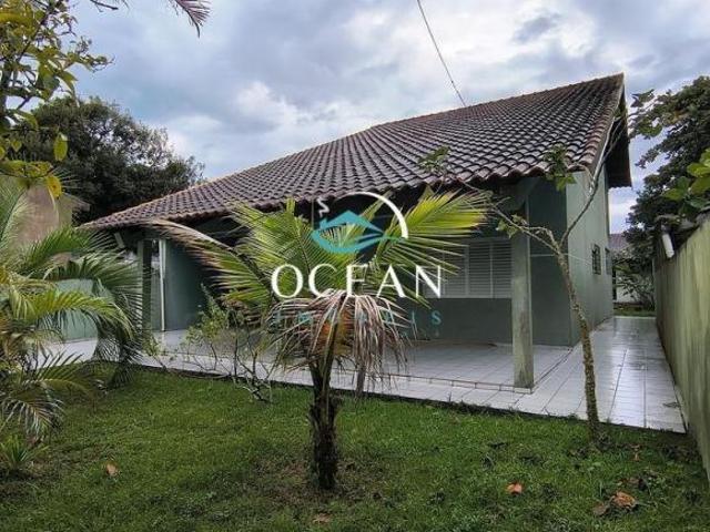 Casa com amplo terreno a venda em Pontal do PR