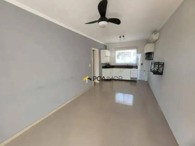 Casa com dois dormitórios no bairro assunção com vista de cinema