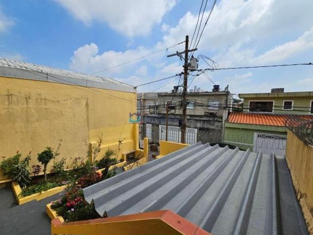 Casa com dois quartos perto do metrô