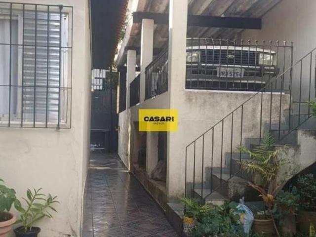 Casa com Duas Moradias à Venda na Vila Matarazzo em Santo André | Terreno de 426m²