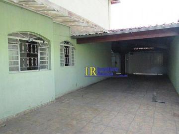 CASA COM DUAS MORADIAS