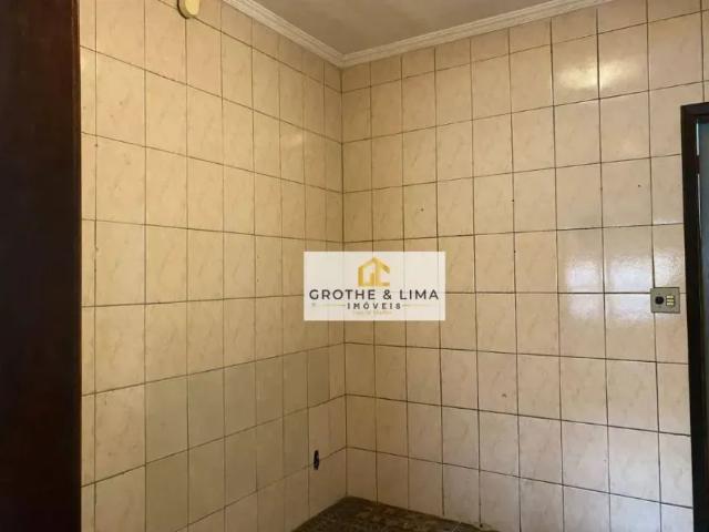 Casa com Edícula Jardim Satélite 5 Dormitórios 200m²