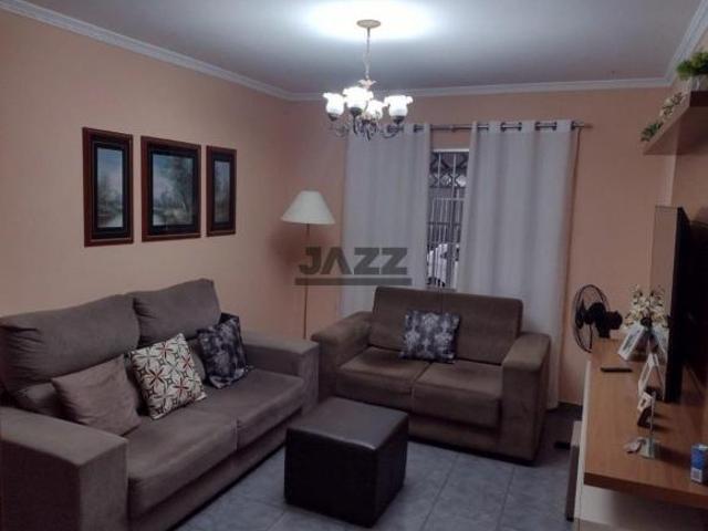 Casa com Edícula no Jardim Motorama | 3 Dormitórios | 300m² de Terreno