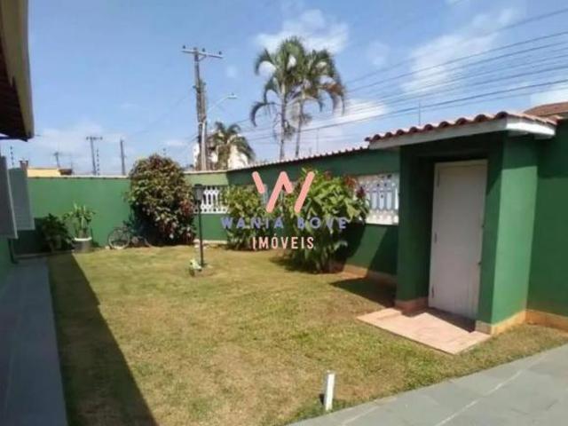 Casa com Edícula, a 500m da Praia, com 4 dormitórios à venda, 185m² por R$950.000 Jardim Aruan C