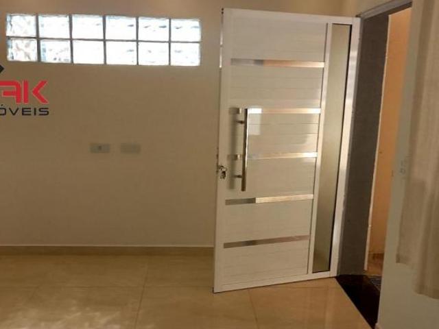 Casa com Edícula a venda na Vila Comercial