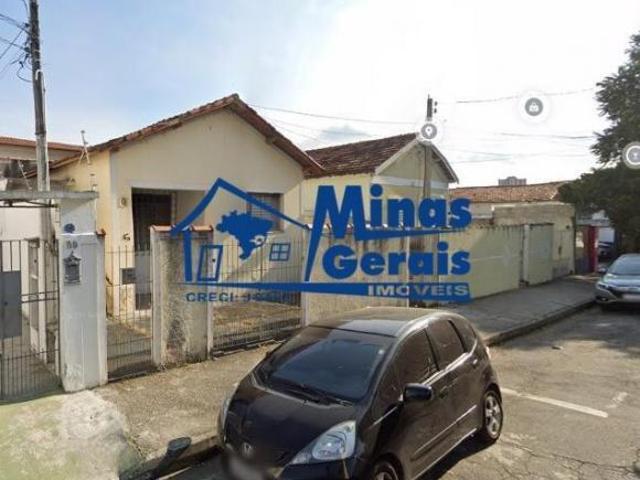 Casa com Edícula à Venda na Vila Ema 3 Dormitórios
