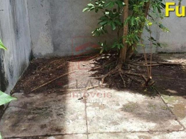 casa com edicula em terreno de 300m2