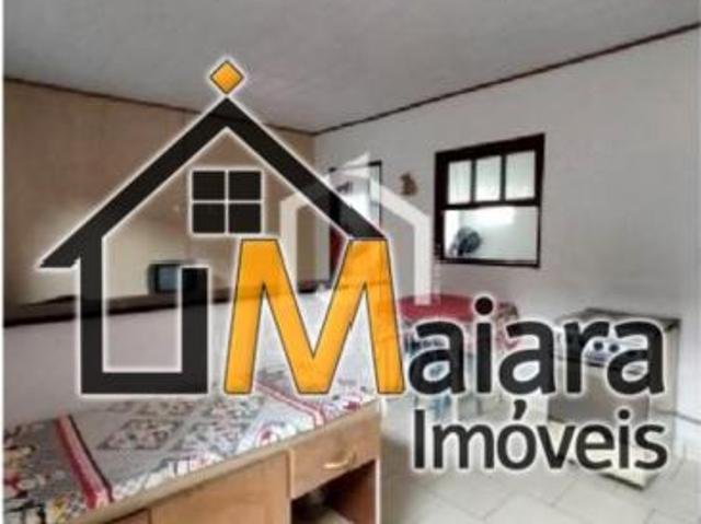 CASA COM EDÍCULA TERRENO COM 150M² DE TERRENO DISPONÍVEL PARA VENDA NA ESTUFA II RUA BLOQUETADA!