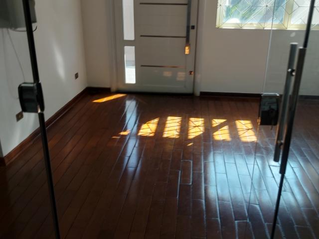 Casa com escritorio ou consultório