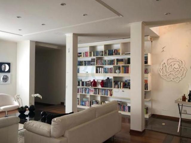CASA COM EXCELENTE ACABAMENTO