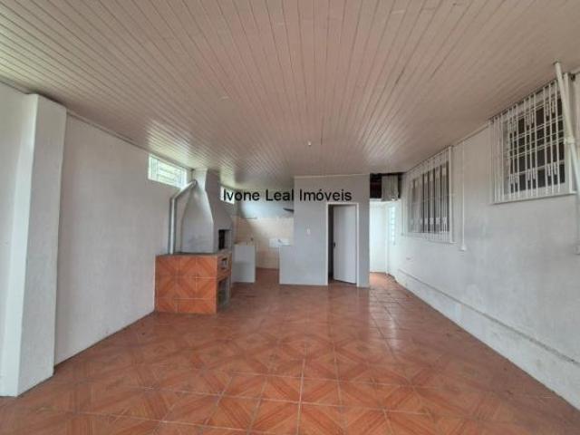 CASA COM LAGE E 3 DORMITÓRIOS NA DIDO EM SANTO ÂNGELO.RS