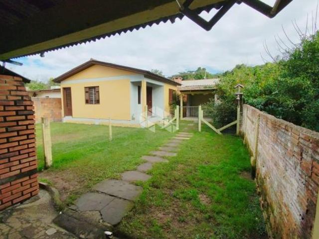 Casa com pátio grande em Belém Velho