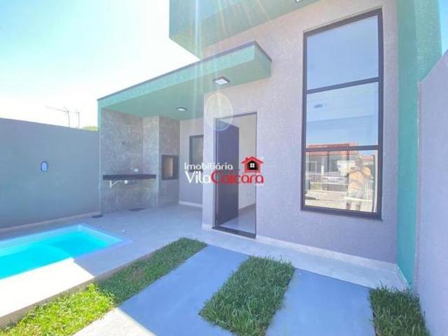 Casa com piscina a 2 quadras do mar em Matinhos