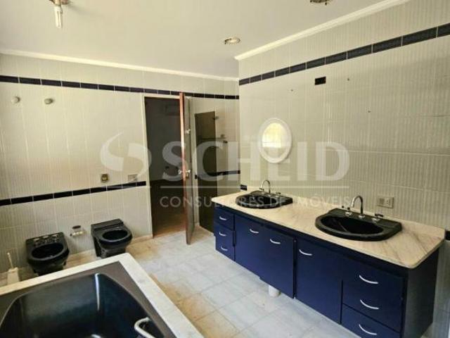 Casa com piscina a Venda no Morumbi, 450m², 3 Quartos, sendo uma suíte com banhe