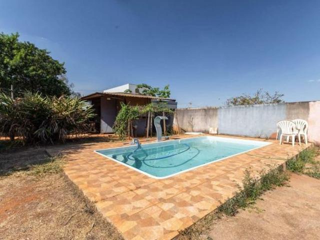 Casa com Piscina Aquecida, Energia Solar e Amplo Terreno de 690 m² | Estância Quintas da Alvorada