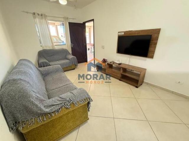 Casa com piscina e 4 dormitorios Leblon