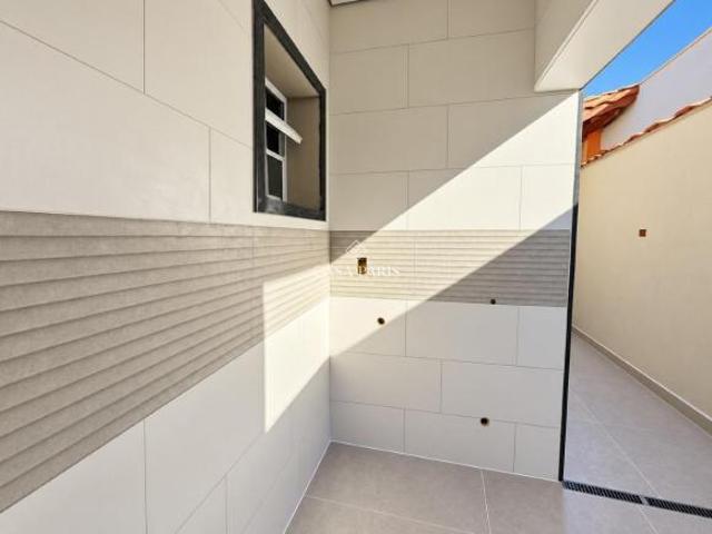 Casa com piscina e churrasqueira à venda na Tupi, Praia Grande/SP