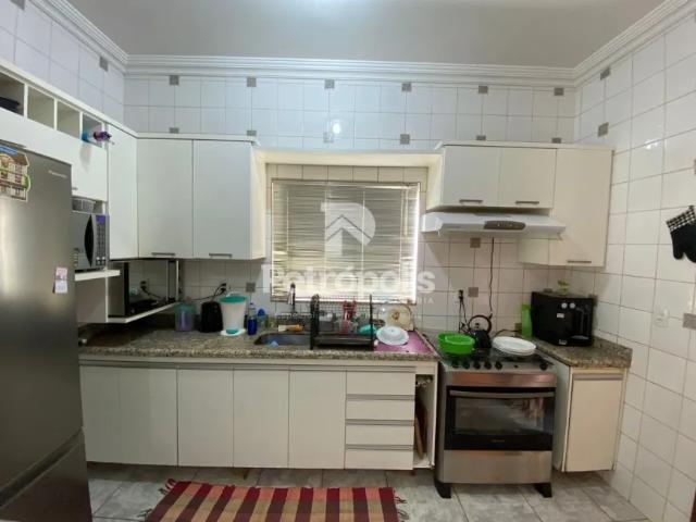 Casa com Piscina e Energia Solar na 408 Norte 3 Quartos e Quintal Amplo! Venda por R$ 680.000,00