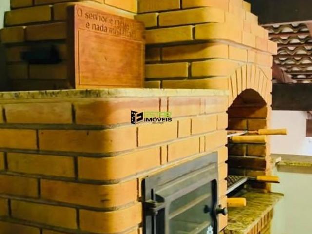 Casa com Piscina e Edícula no Jardim Paulista – a 200m da Alameda Lucas | Atibaia
