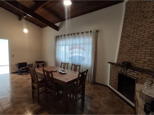 Casa com piscina para alugar, por R$7.200,00/mês Vila Giglio ou Esperia Atibaia/SP