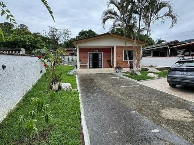 Casa com piscina Ponta da Pita Antonina