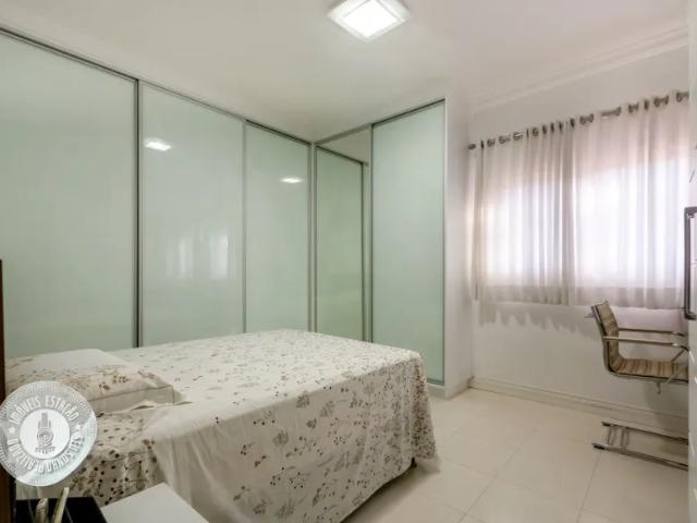 Casa com 3 dormitórios, 1 suíte e piscina próximo da Vila Germânica