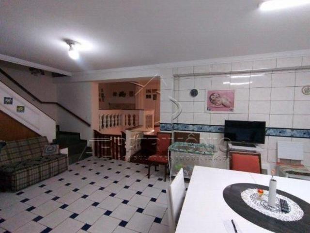 CASA COM PISCINA 5 QUARTOS SENDO 2 SUÍTES EM VOSSOROCA