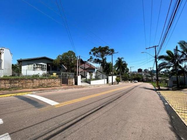 Casa com ponto comercial