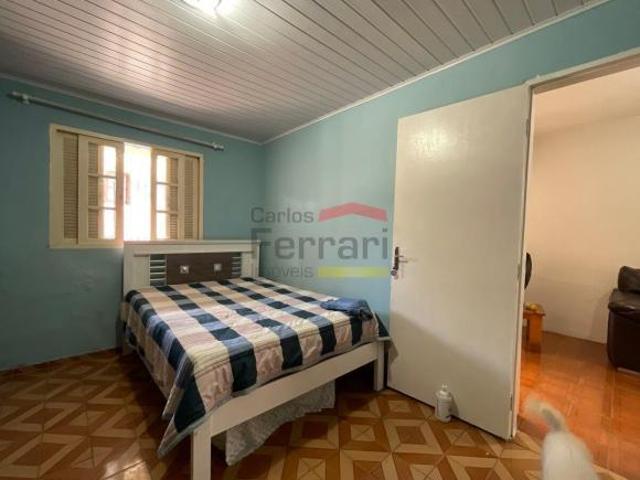 Casa com renda próxima a Guacá