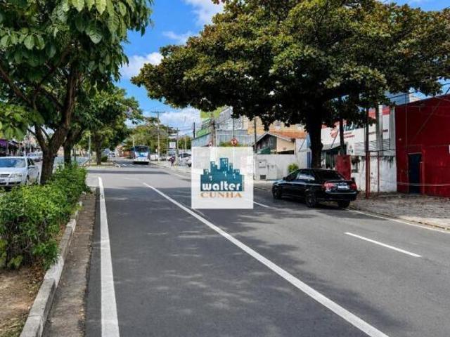 Casa com Salão Comercial à Venda no Jardim Cristina Campinas região do Ouro Verde Terreno 250m²
