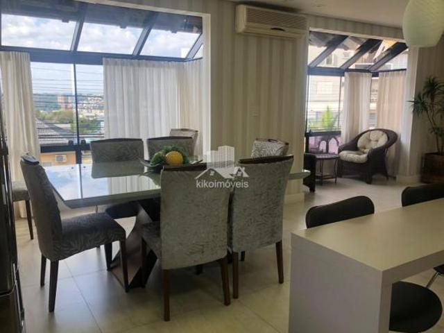 CASA COM SALA COMERCIAL