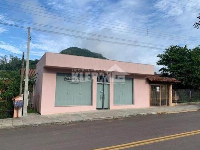 Casa Com Sala Comercial