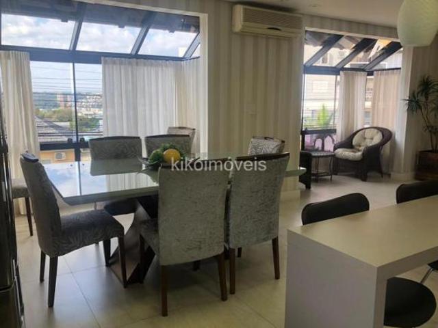 CASA COM SALA COMERCIAL