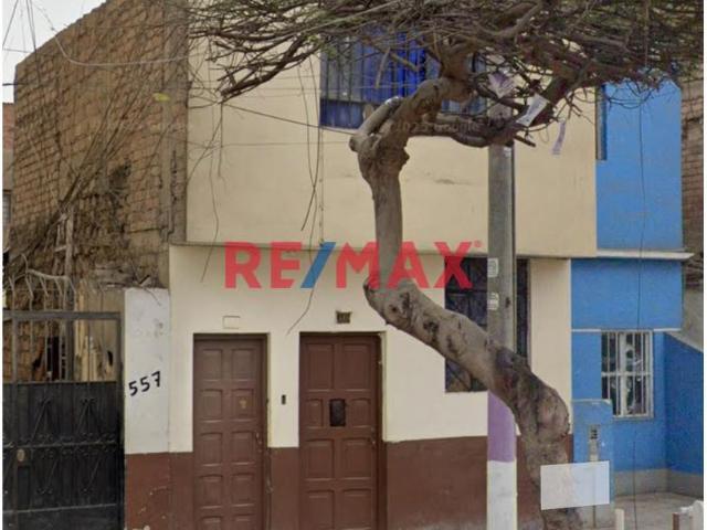 Casa Como Terreno En Venta. Comercial Y Residencial