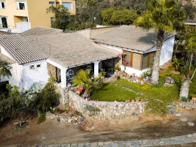 CASA COMO TERRENO EN VENTA ID: 2 7 5 9 5