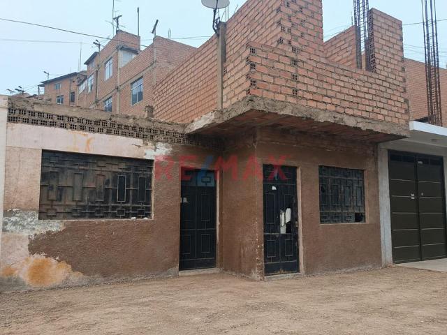 Casa Como Terreno En Venta Puente Piedra
