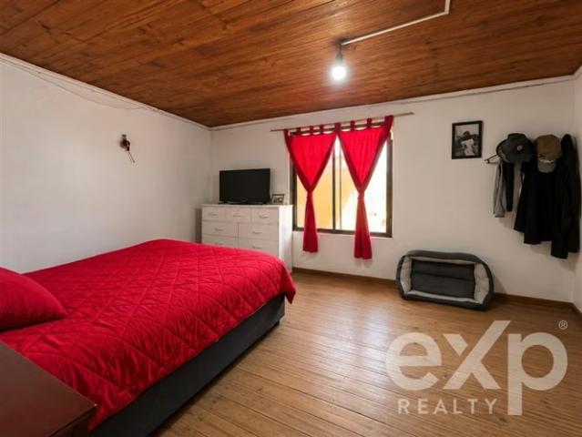 CASA comandante malbec con avenida lo barnechea | 0 dormitorios por 5900.00 en Lo Barnechea