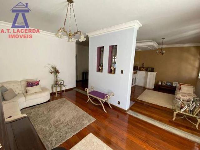 Casa comercial, 05 quartos Todos os Santos