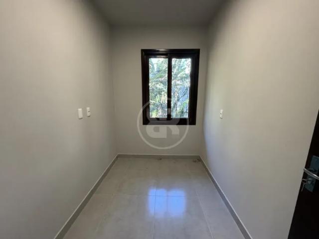 Casa Comercial Ampla com 8 Salas e 2 Lofts para Alugar na Rua Chile Ponta Aguda, Blumenau/SC