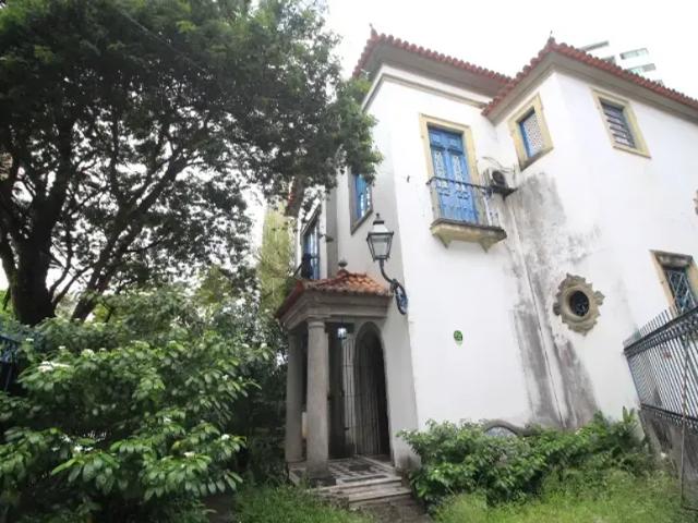 Casa comercial Av. Rui Barbosa 6 salas 340m2 com 13 vagas, Recife