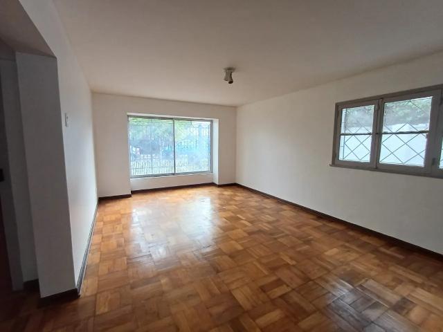 Casa comercial. barrio suarez mujica