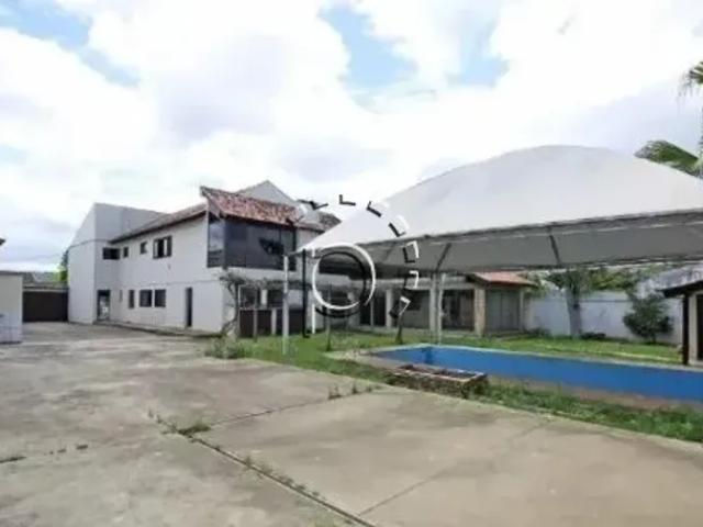 Casa comercial com 7 dormitórios, ideal para sua clinica