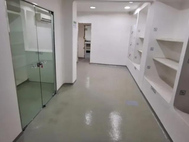 Casa Comercial com entradas pela Itapicuru e pela Turiassu, 180m² para alugar em Perdizes